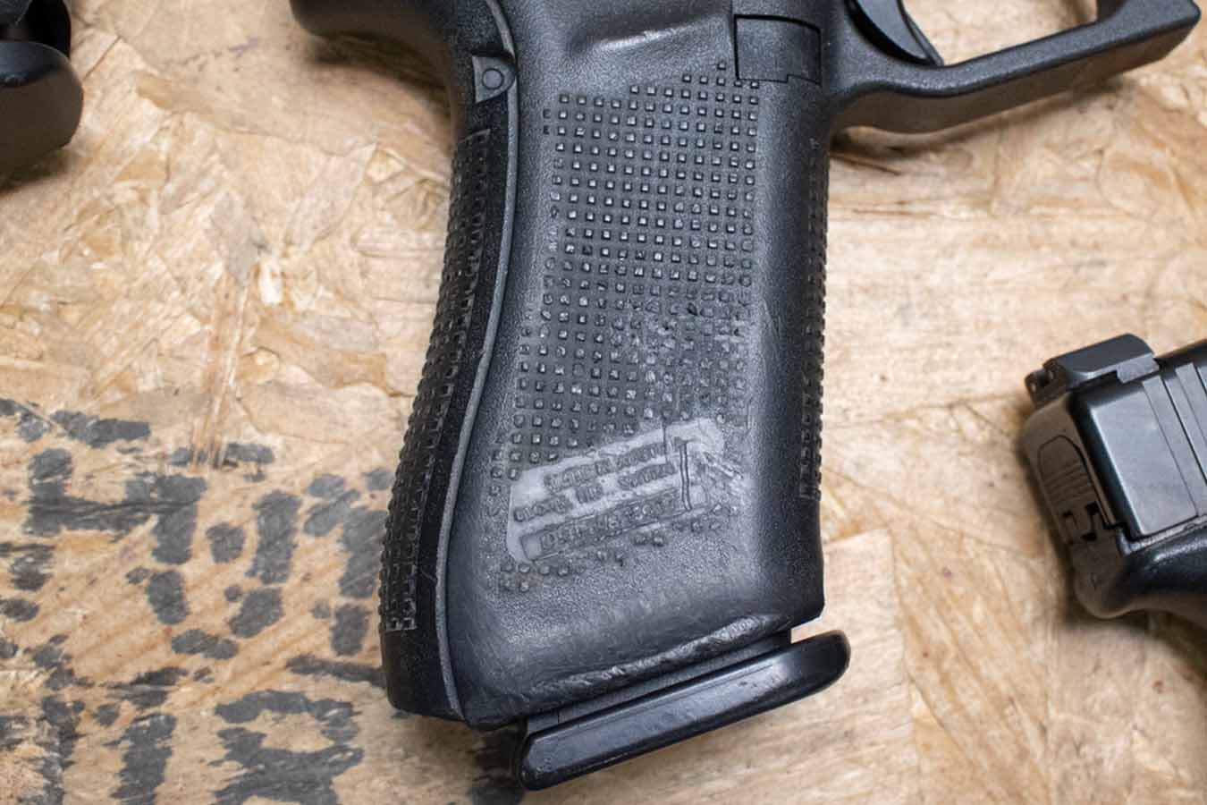 GLOCK 17 Gen5 9mm Police Trade-in Pistol with Night Sights (Fair Condition)